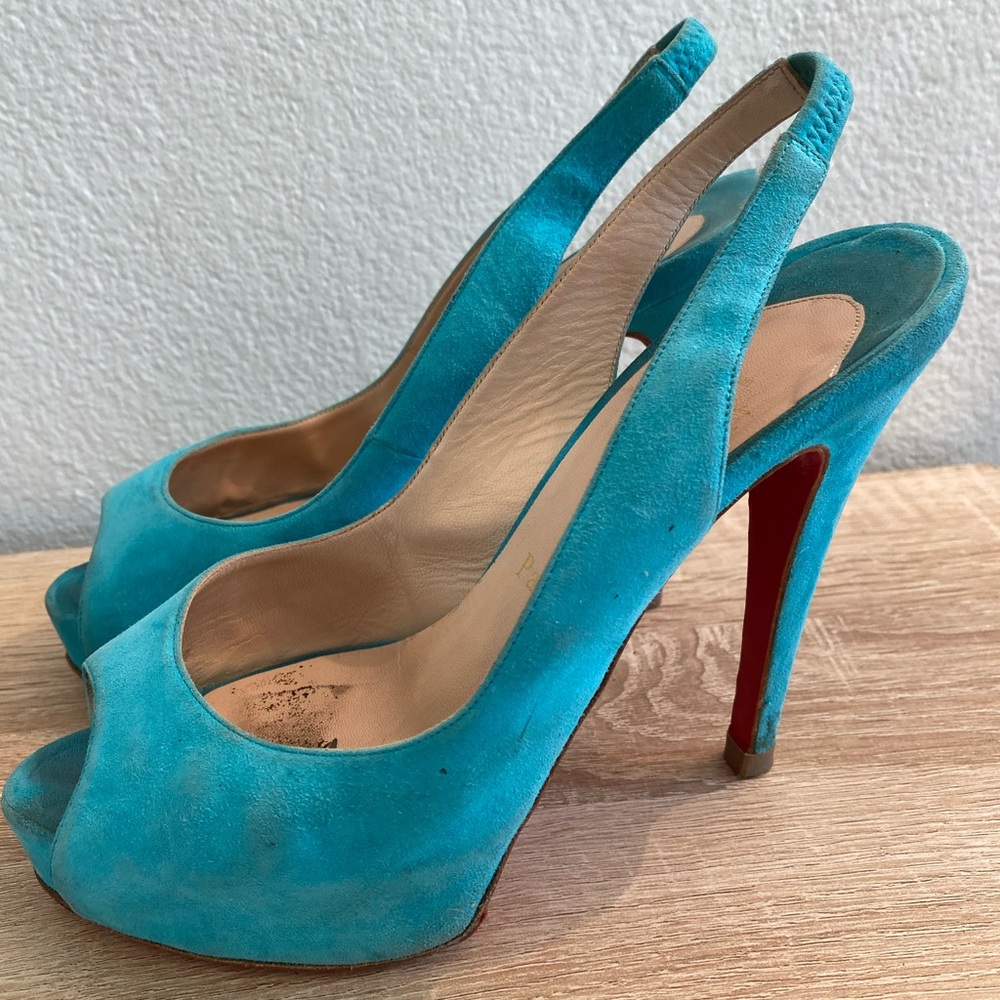 Authentic Christian Louboutin 5 inch heels